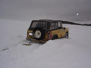 Mike Kelly breaking trail to the top of the Pass!