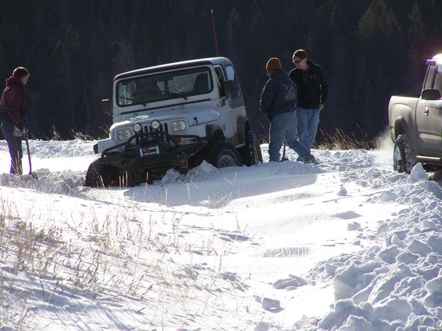look at that drift...those are 35" tires on Joes rig.
