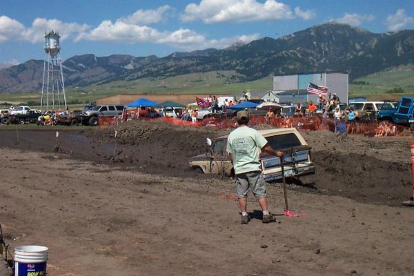 Blair Howze takes his rig through the pit