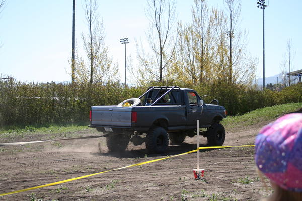 Frontier's Chris Lamping in his 460 F350
Sun 14 May 2006 10:21:27 AM MDT