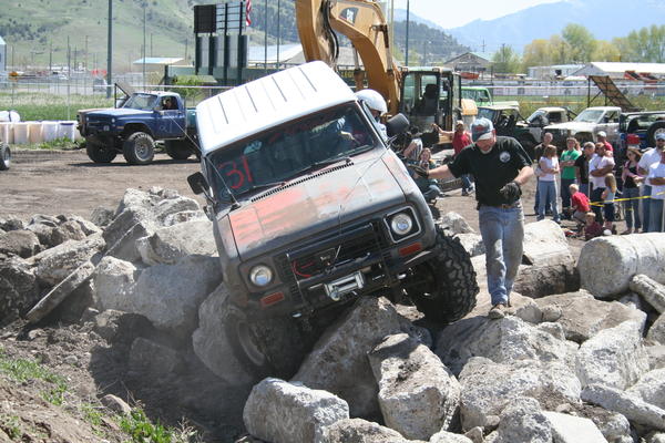 Tom Mandera
Sun 14 May 2006 11:36:34 AM MDT