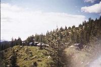 lineup_near_hill