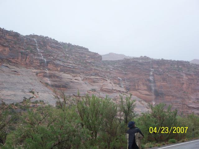 100_0032