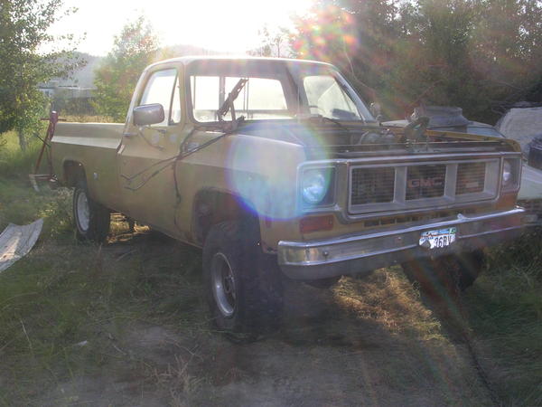 back on its feet again.after strippin it from its axles,motor and tranny for a k-5.