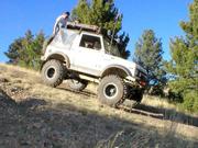 Sami downhill with lockers and low gears.