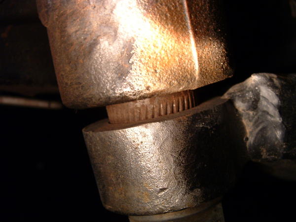 DSCF0050 The Golden crack proved hard on steering gears